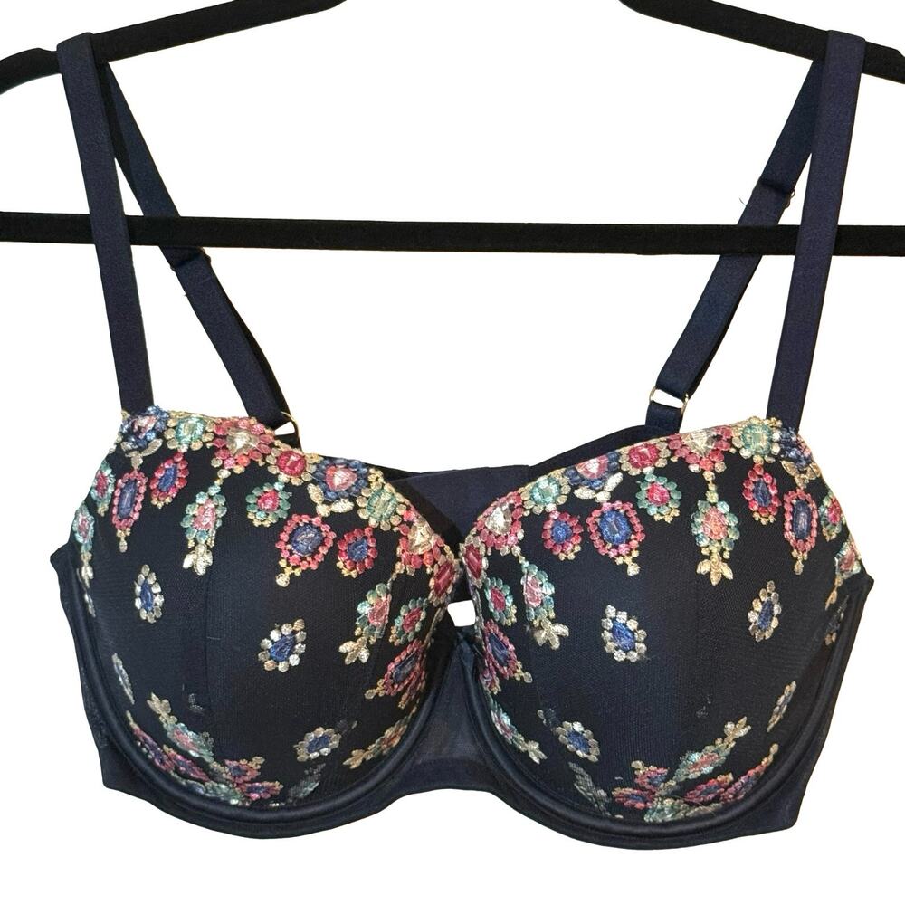 Victorias Secret Dream Angels Lined Demi Navy Blue Embroidered Underwire 36DD